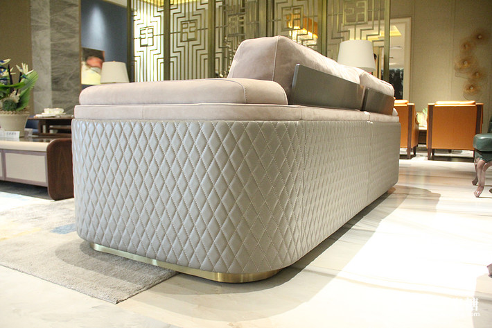 柔软高档磨砂皮沙发用它很高级亲测艺峰自然主义沙发