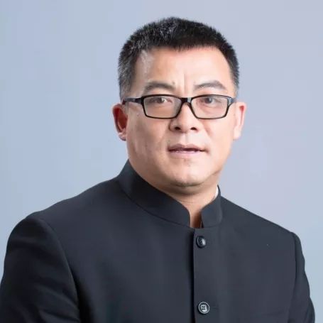 周斌 律师业务领域:私募股权与投资基金, 资产证券化与金融产品, 诉讼