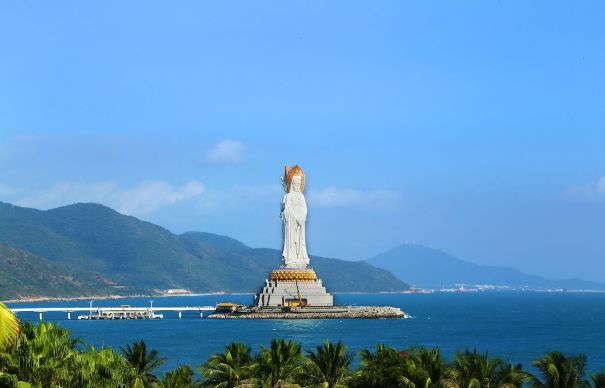 飛機經過南海觀世音像時,為什麼都要盤旋一圈,說了你別不信_三亞