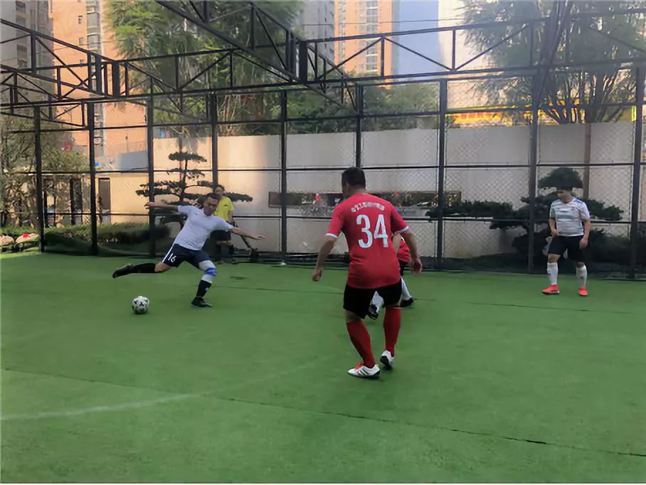 3V3铁笼足球（笼式足球比赛视频） 3V3铁笼足球（笼式足球比赛

视频）《铁笼足球场》 足球资讯