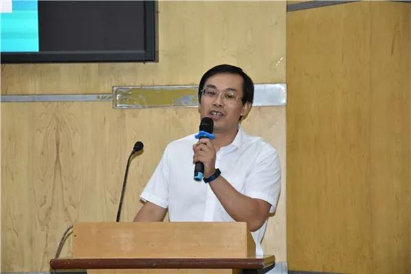 报恩捐赠传承 ——海安市实验小学教育集团举行焦宝林大师作品捐赠