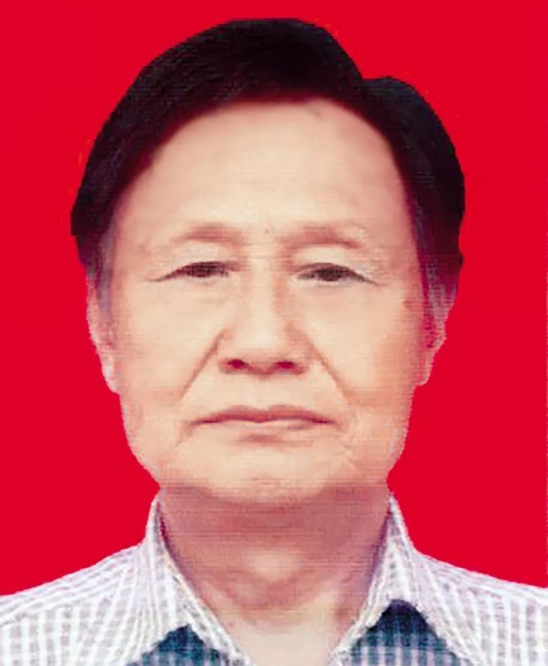 汉族,一九三六年六月出生,笔名筱濛,号清凉驿老人,河南省焦作市温县人