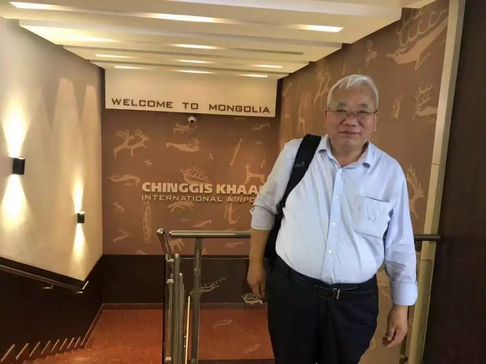 郑炳林把敦煌学的种子播撒到全世界