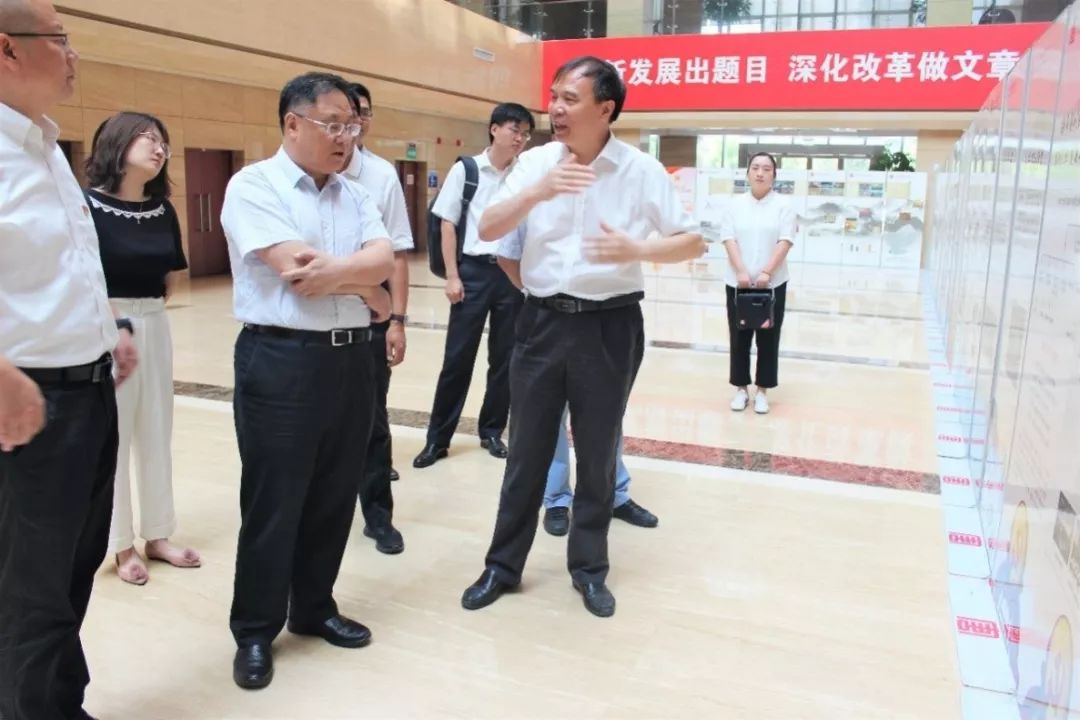 首先,大唐河南发电总经理卫青波对卜玉龙董事长一行的到来表示了欢迎