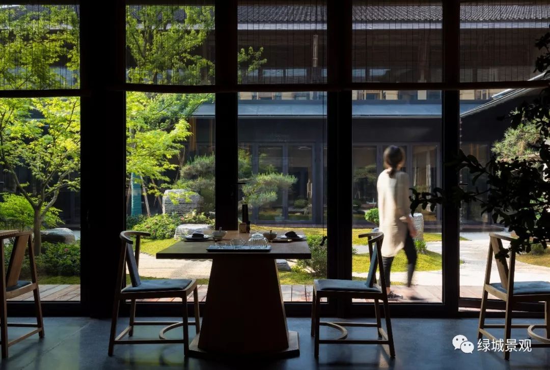 西溪里的一处禅意小庭院美