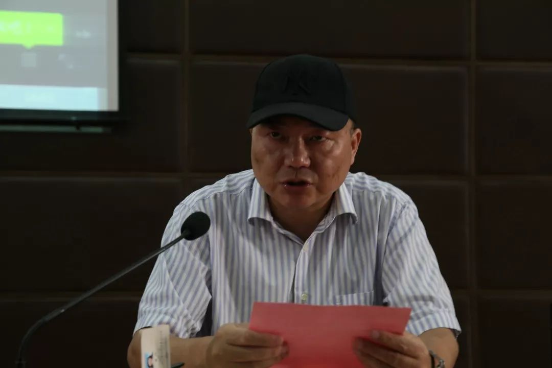 至此,杭州市夏衍中学的老师们幸福的教师节活动就落下了帷幕,但他们的