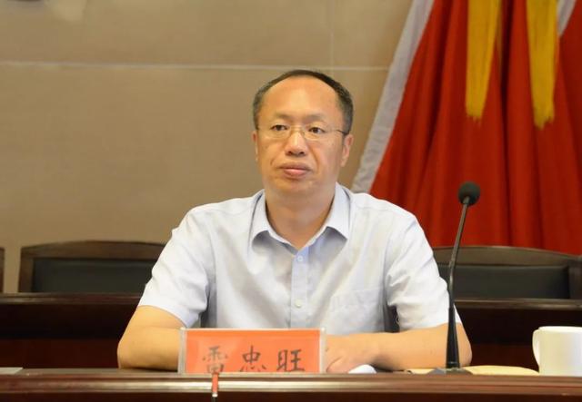 省法学会党组书记,常务副会长李承先出席会议并讲话9月10日,河南省