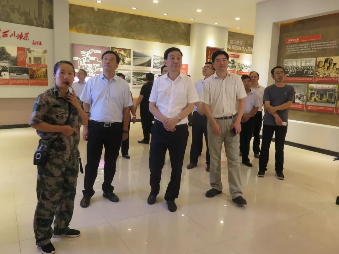 县委书记许水兆率团赴溧水对接溧商扶贫协作工作