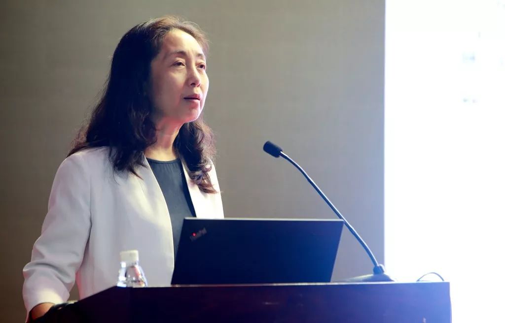 春风化雨又一载换来桃李香满园