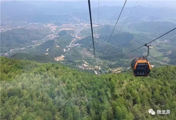 钱江源国家公园,根缘小镇,赏石小镇;南有"江郎山居"田园文旅颐养小镇