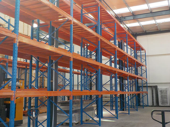 重型货架层板的特征描述