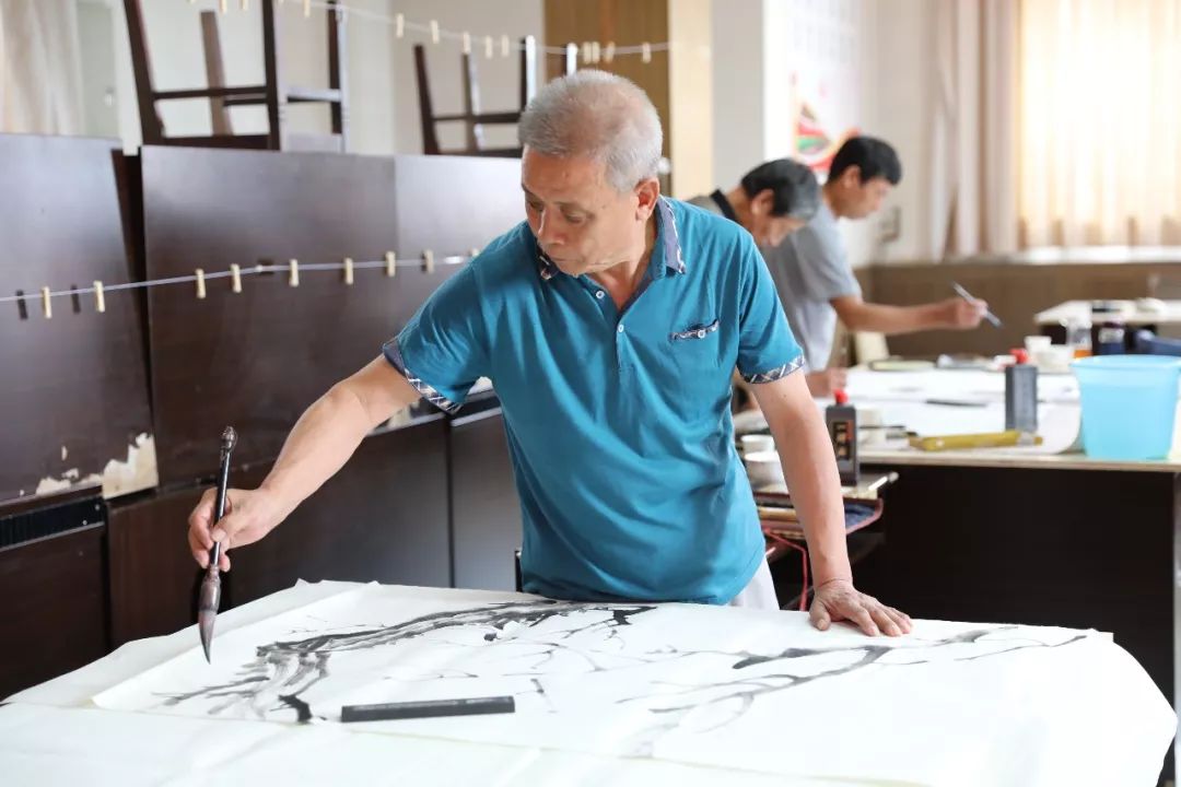 文化专题报道新泰市作家艺术家创作基地揭牌暨庆祝新泰文化创刊二十年