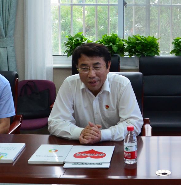 区委书记于军正因为有你们才铸就了海淀教育这张金名片