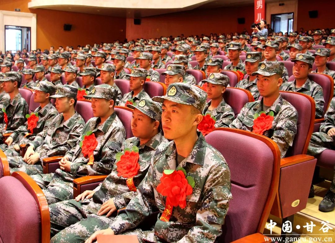 甘谷县举行2019年新兵入伍欢送大会