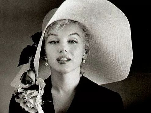 石油大王丽贝卡·哈克尼斯为他投资,玛丽莲·梦露,奥黛丽·赫本是他的