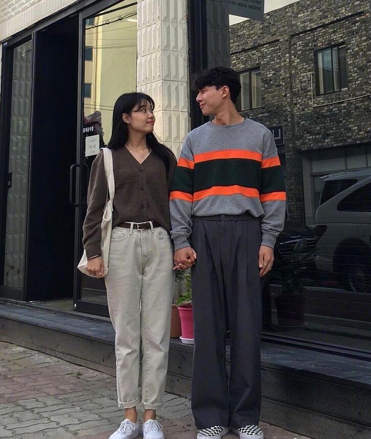 原创初秋情侣怎么穿9套同色系搭配打造完美情侣装日常又很简单