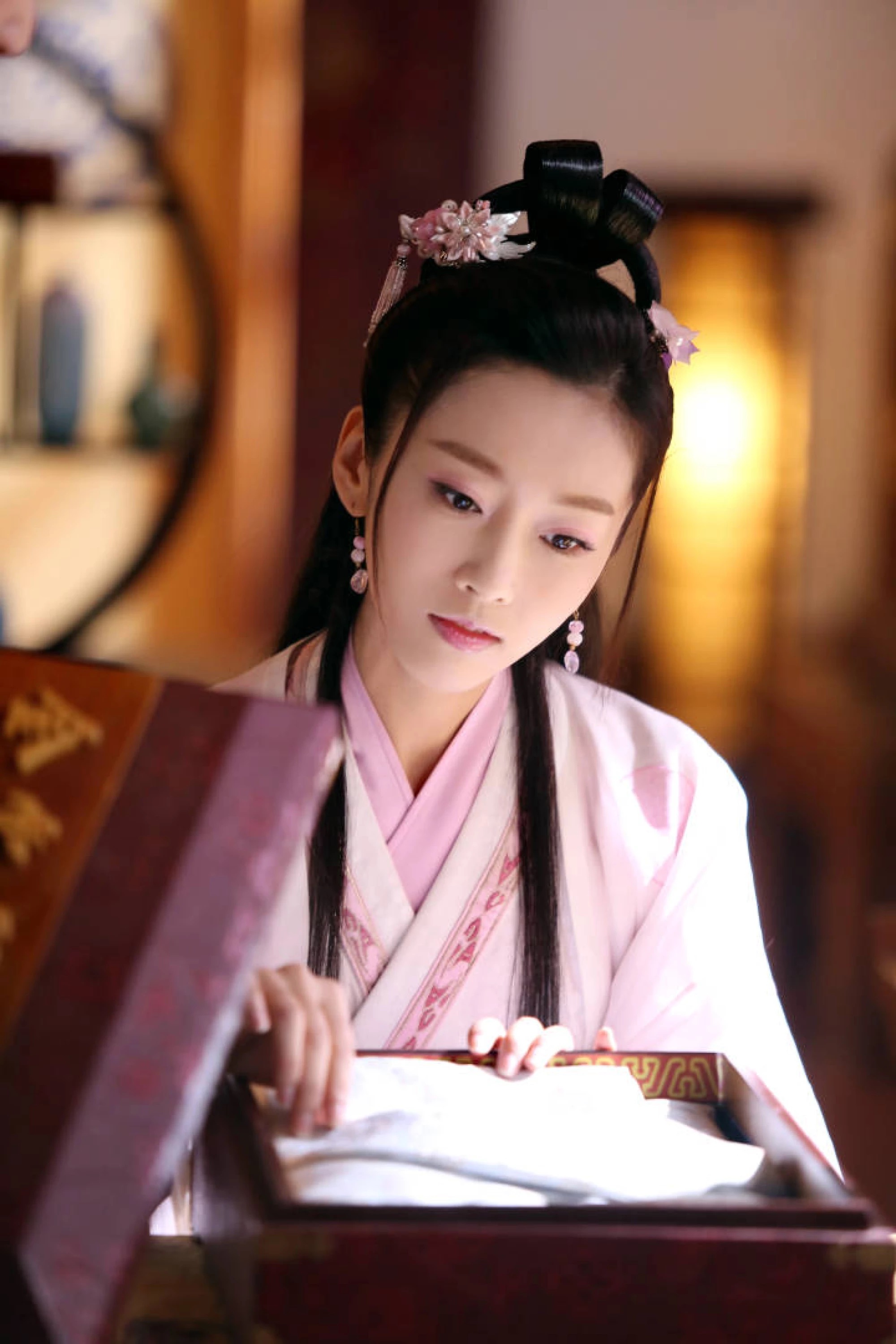 原创如懿传之中几位隐藏的高颜值明星太监李玉扮演者也帅了