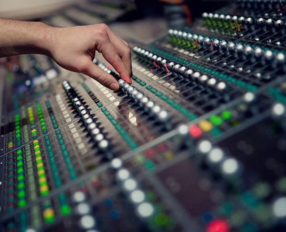 神他猫百万调音师aka百万音响师