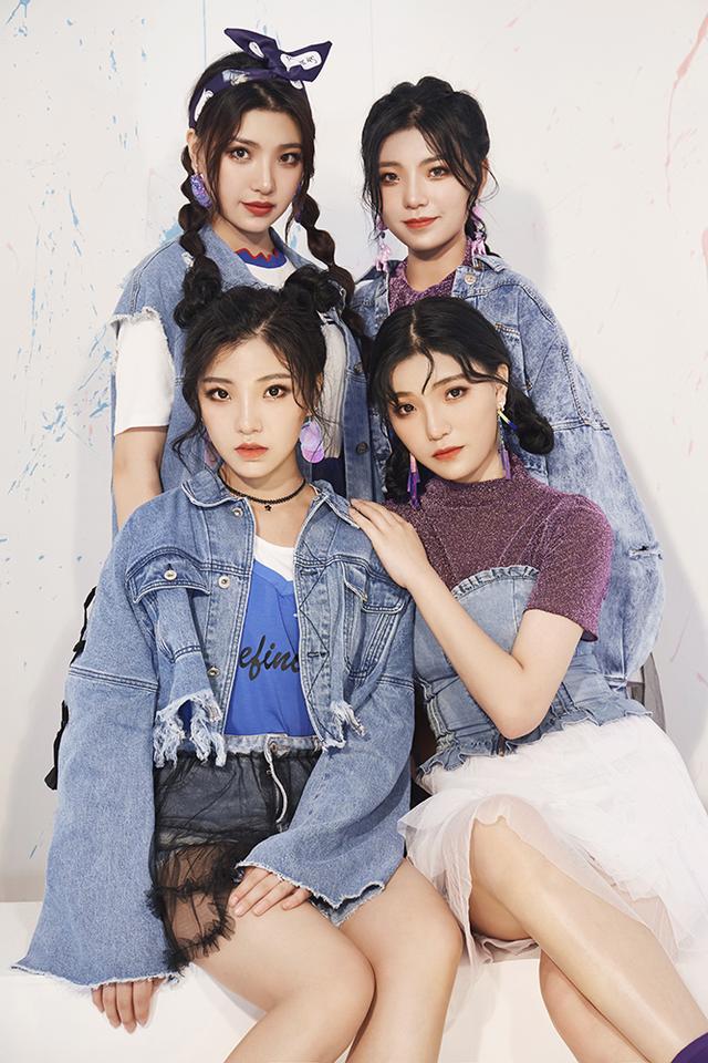 六首歌曲十二位歌手邀你《听月亮说》