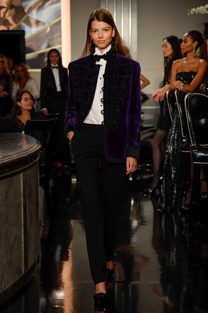 ralph lauren 2019秋冬时装秀 黑色燕尾服 演绎20年代复古美