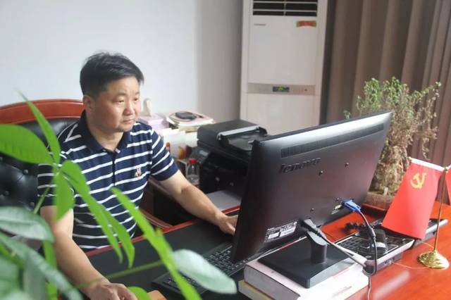 仓前的这些老师被评为名校长名教师优秀教师有你记忆中的名字吗