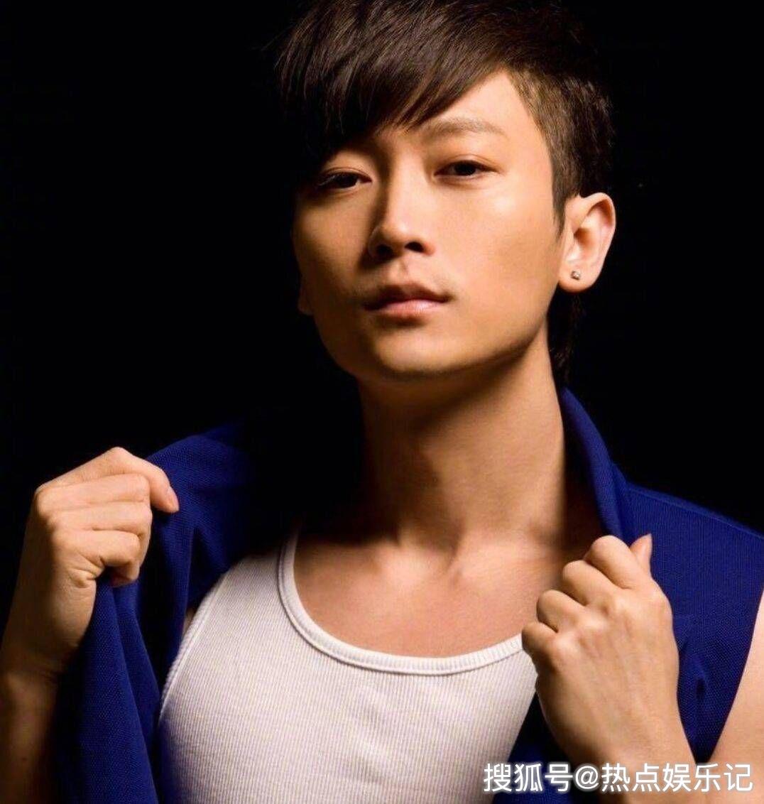 原创歌手东来东往容留五人吸毒获刑经纪人回应其父肺癌晚期费用靠借