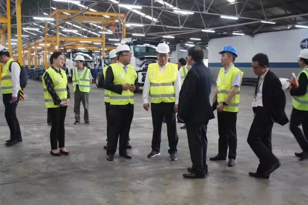聚焦上海市侨联代表团访问尼日利亚南非