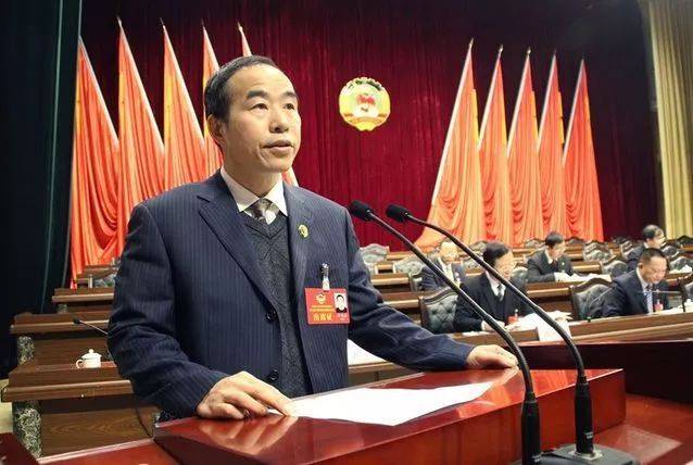 苏志忠教授获评全国模范教师!今天,我们向所有明院教师表白!