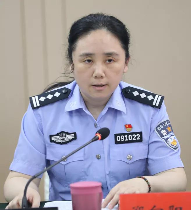 催人奋进副市长市公安局局长王巧全寄语全市警师