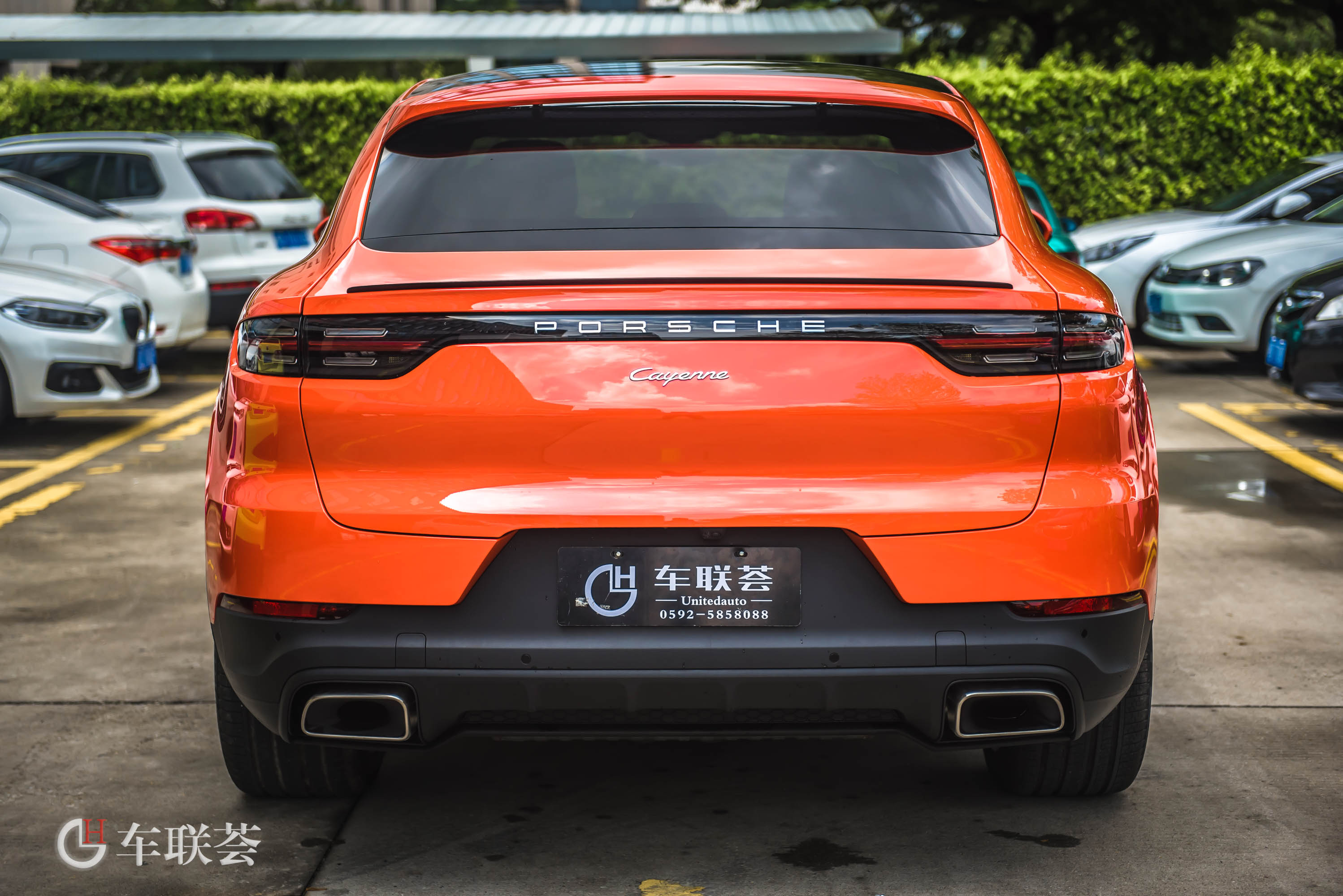 厦门名车风光保时捷cayennecoupé30t熔岩橙