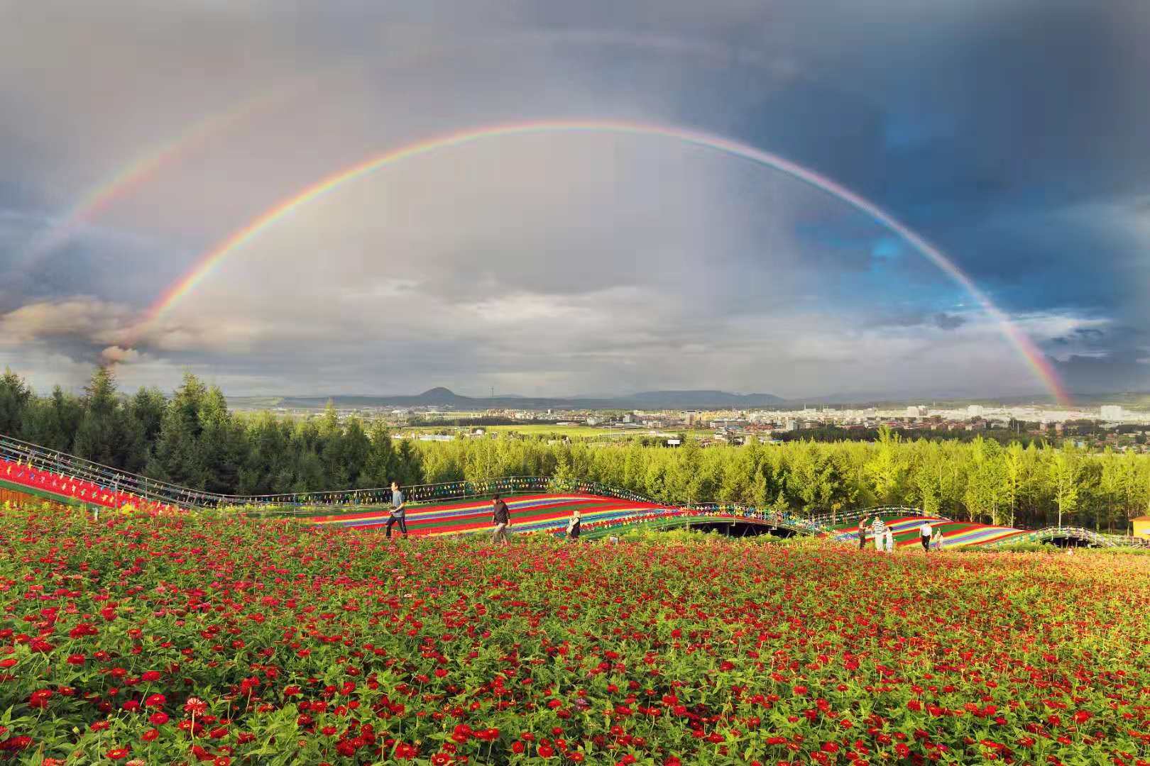 延边琵岩山:中秋旅游攻略出来了,戳我吧