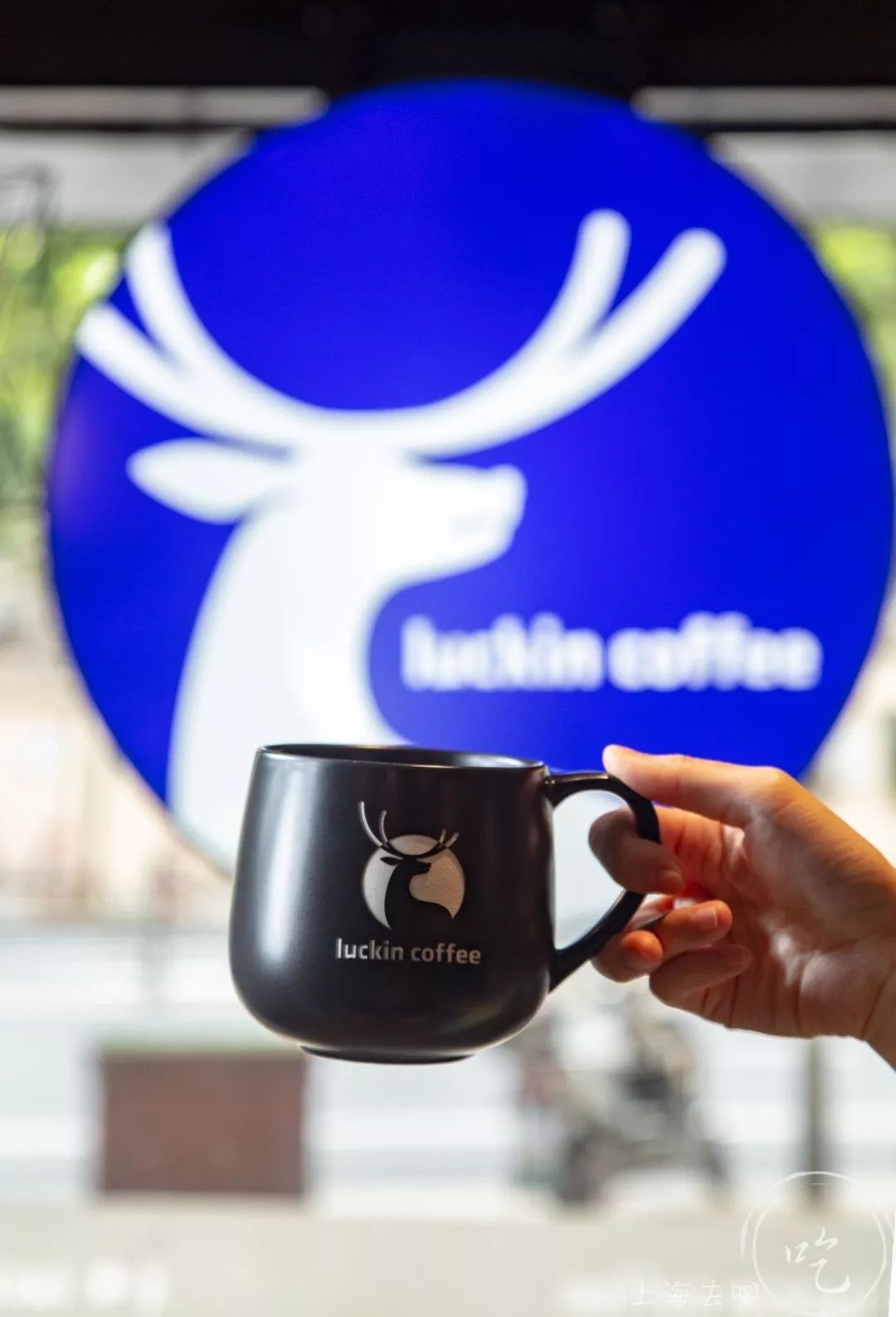 一上线就很火的小鹿杯超可爱的鹿角,粉色和粉蓝的组合,都让我非常想对