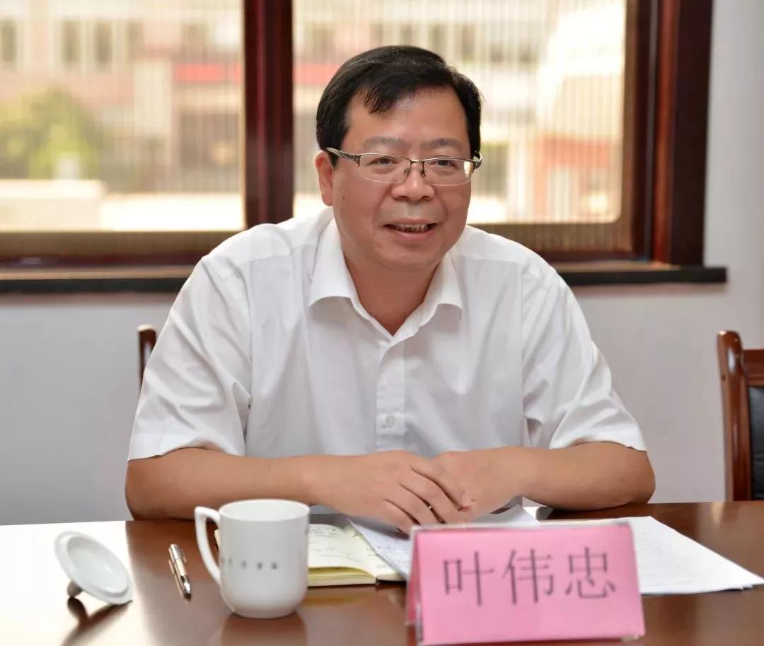 法治副校长叶伟忠的教师节是怎样度过的