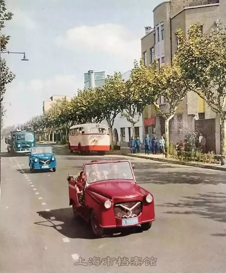 【记忆留声机】一起来老照片里寻觅,70年的上海记忆!