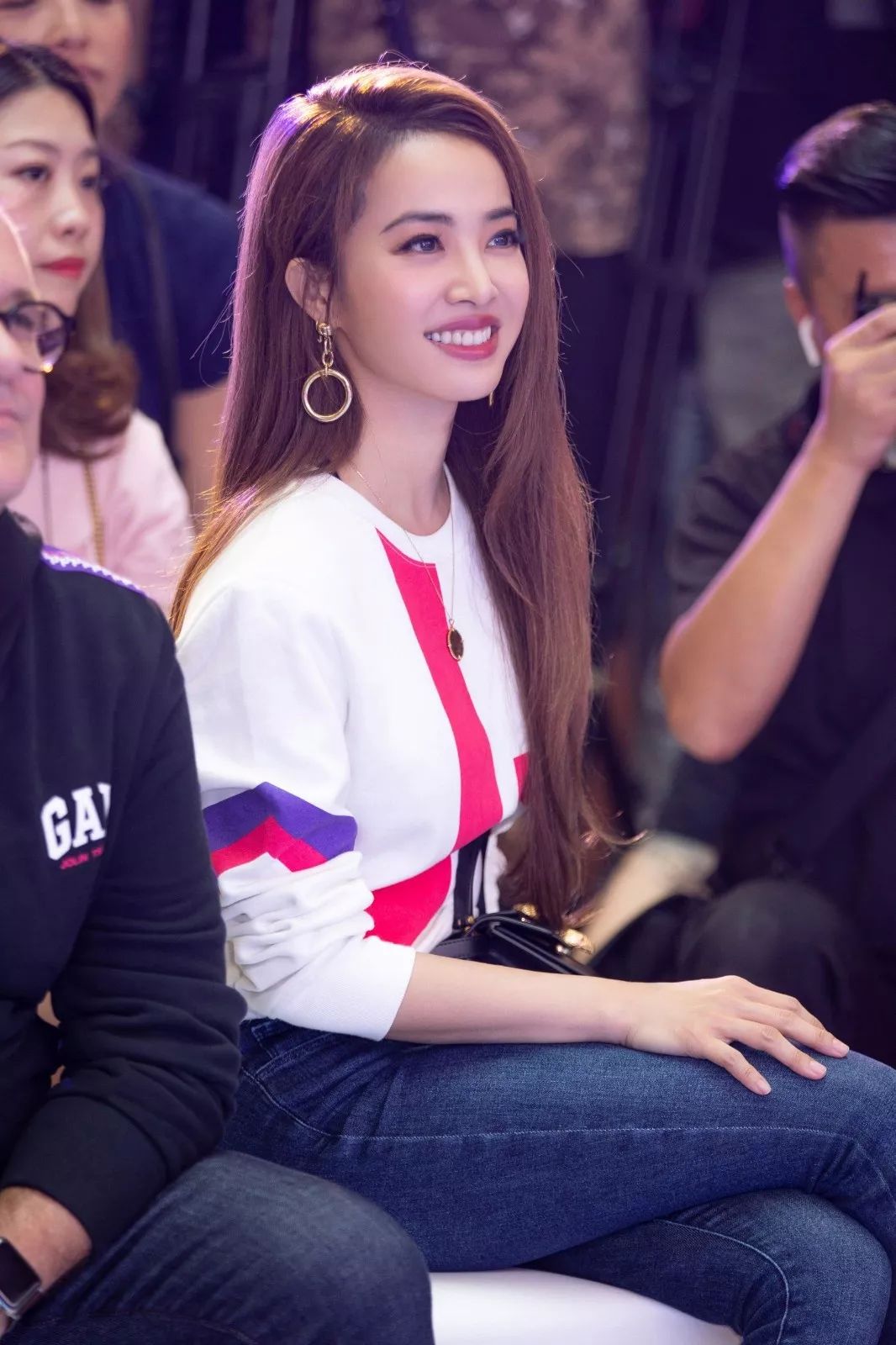 潮资讯庆祝每个我蔡依林邀你加入gap50周年生日派对