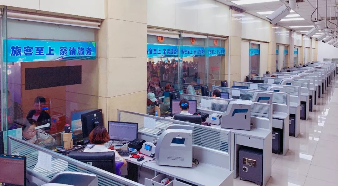 兰州～金昌t6611/2/3/4/5/6次加挂软座2辆; 兰州～敦煌k9667/8次脊乙