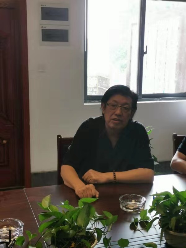 王子夫先生在讲话中指出:目前乡村振兴,至关重要的是确立未来乡村社会