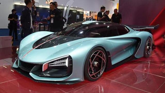 一汽红旗首台超跑s9亮相比法拉利还帅气零百加速仅需19秒