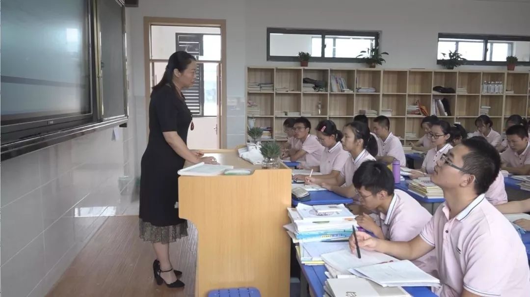 【全省优秀教师】祁门一中汪群慧:用心教书 用情育人_教学