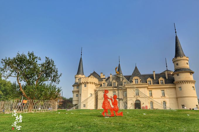 北京密云有一座"欧洲小镇",是影视剧拍摄基地,充满了温馨浪漫