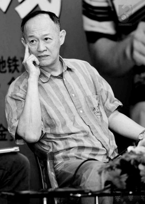 曾是名兽医,因一角色成名,妻子小他25岁,60岁终于当上了爹_金士杰