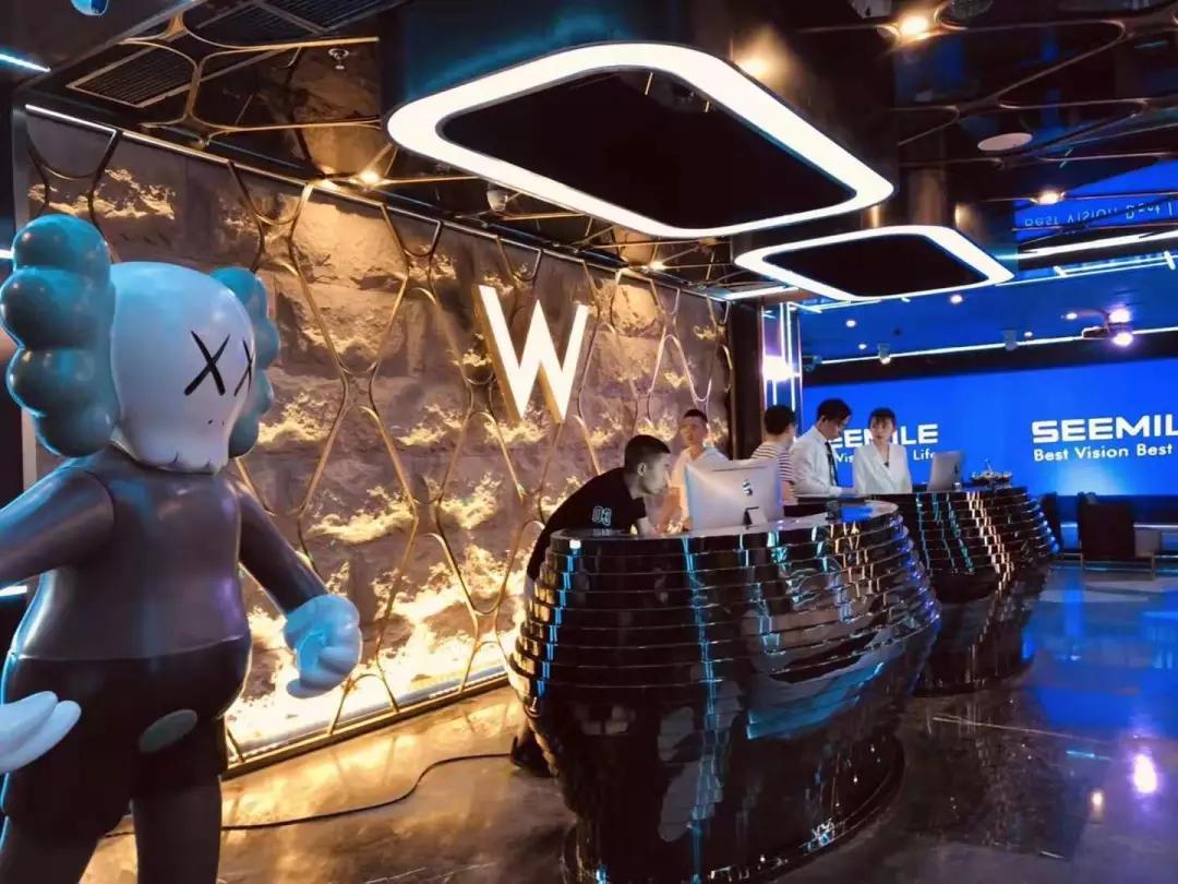 w量贩式ktv这个中秋节我不允许你们没有礼物