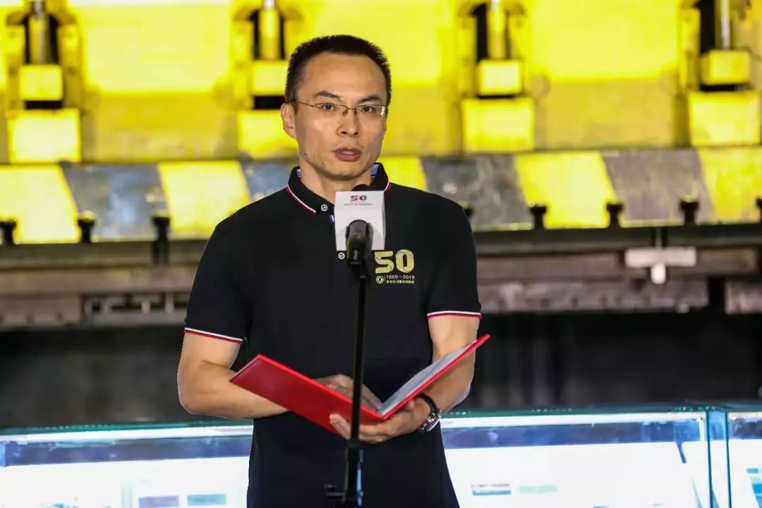 东风汽车集团有限公司新闻发言人,党委工作部副部长秦捷透露,东风将在