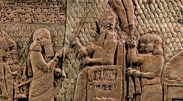 语言所记载的内容让人无法想象,文字讲述的是上古阿努纳奇种族的解说