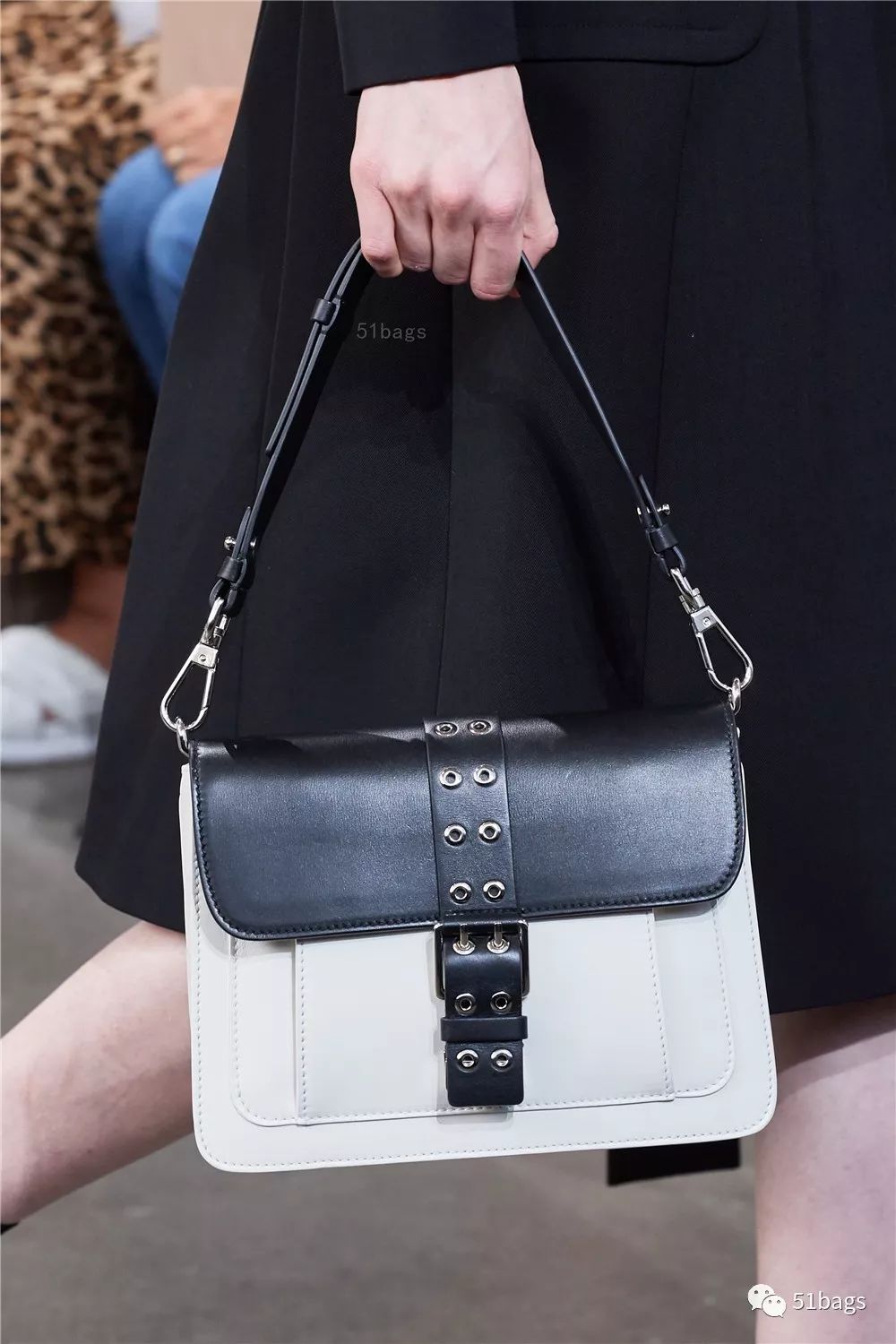 航海精神michaelkors2020年春夏系列发布有款包包似曾相识