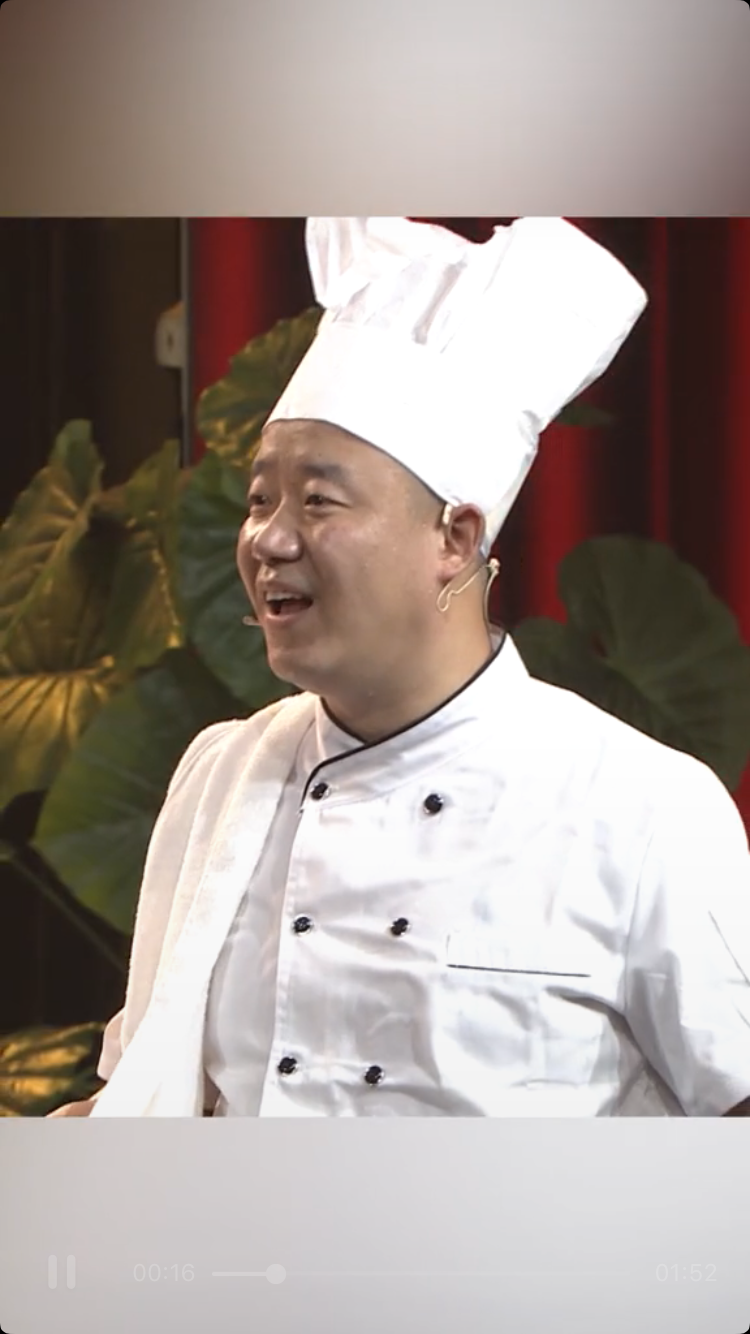 白鸽被曝出与刘亮离婚后搭档换成郭金杰继续演小品