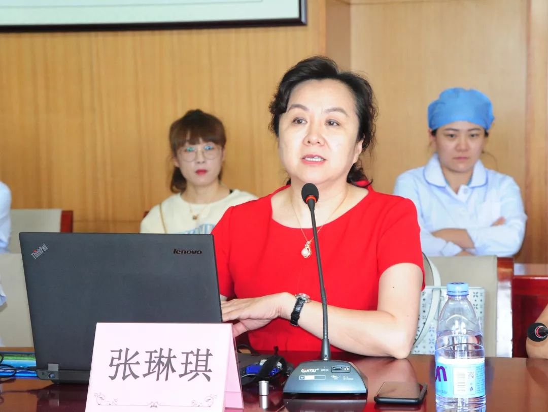 "专家走下来,护士走出去" 儿童医院护理专家来院参加儿科护理研讨会