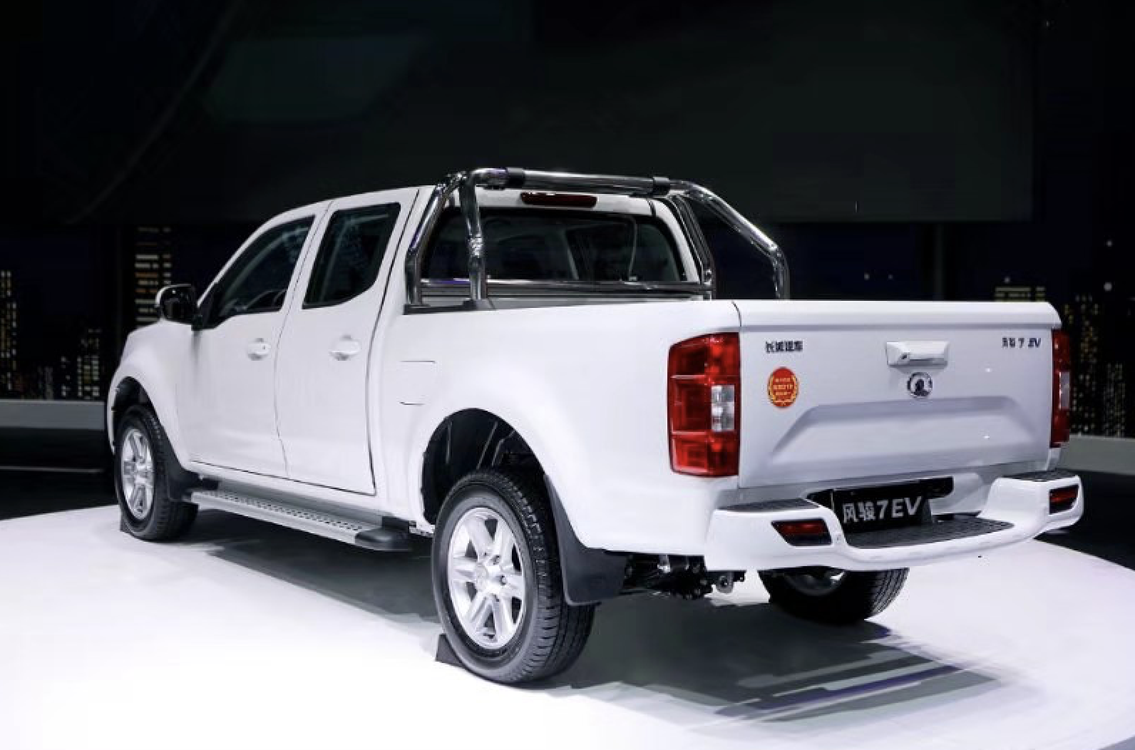 长城电动皮卡风骏7 ev25.68万元起预售