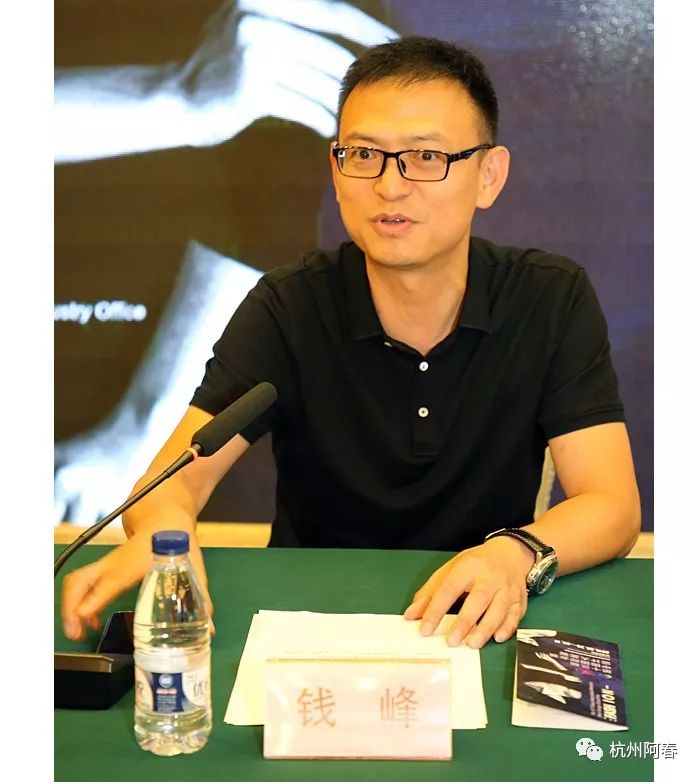 现场第十三届中国国际女装设计大奖赛初评工作圆满完成