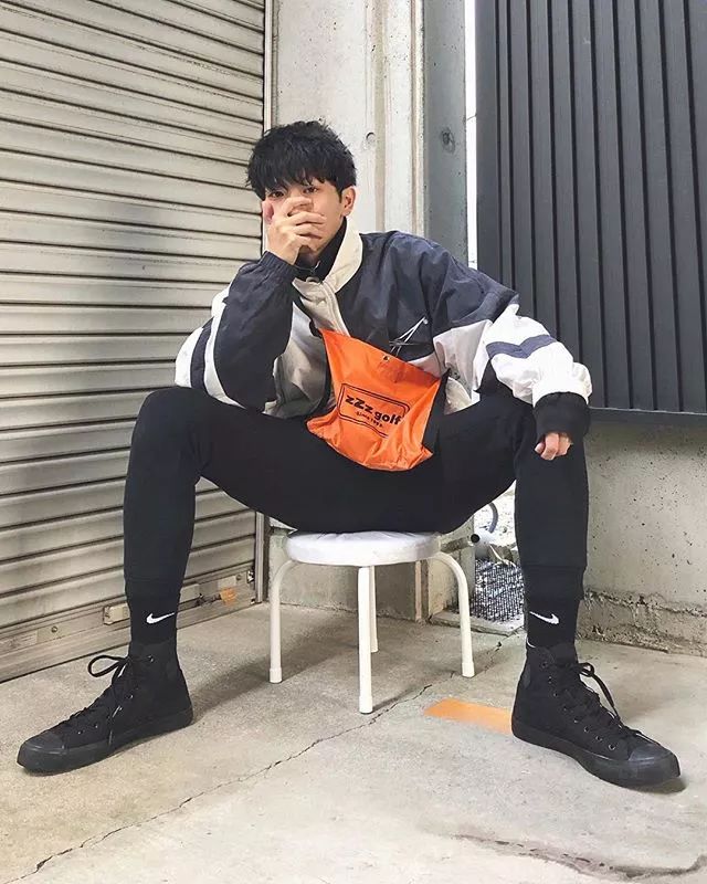 秋天到了学学日本165cm小哥哥的日系穿搭